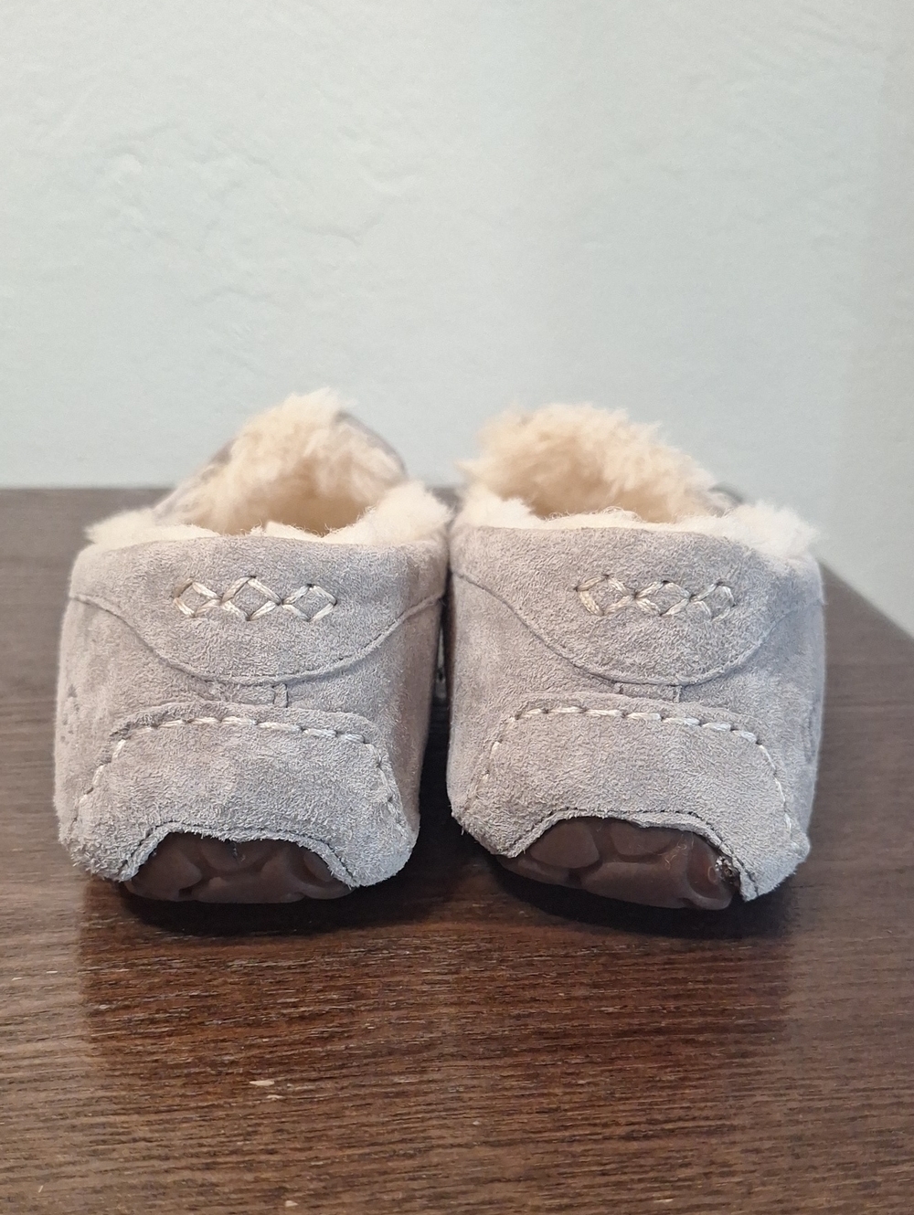 UGG Ansley Shearling Lined Wool Moccasin Slip On Light Grey Women's Shoes Size 6 - Picture 4 of 8